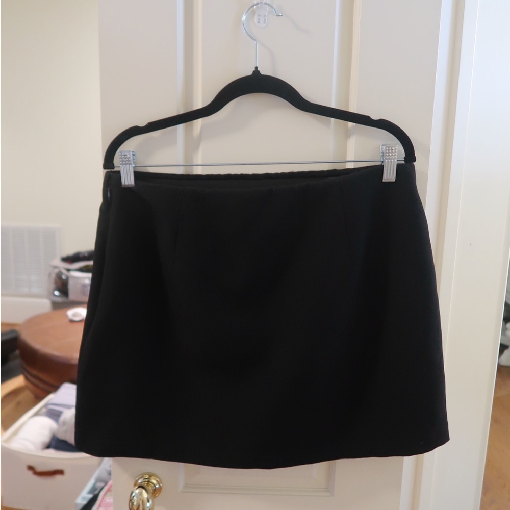 Black Mini Skort - Picture 2 of 3